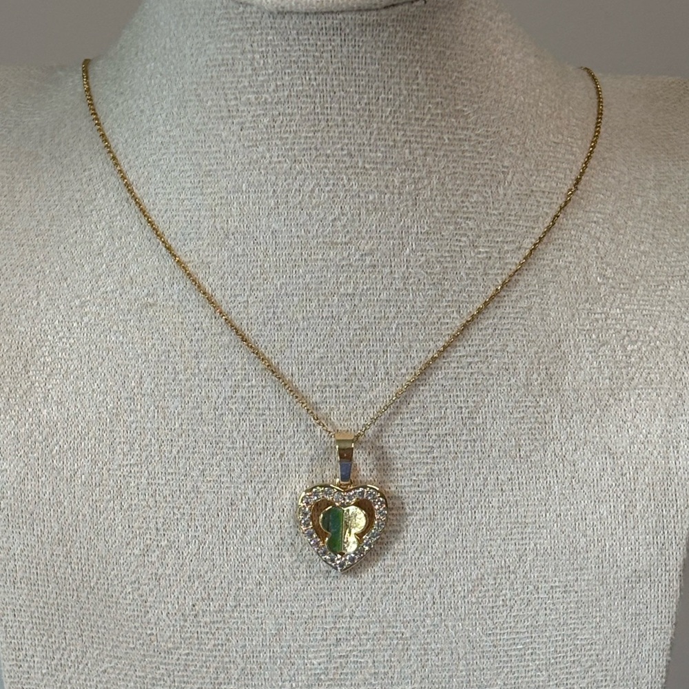 NEW Cute 1” Butterfly Heart Pendant 18k Gold Filled Necklace